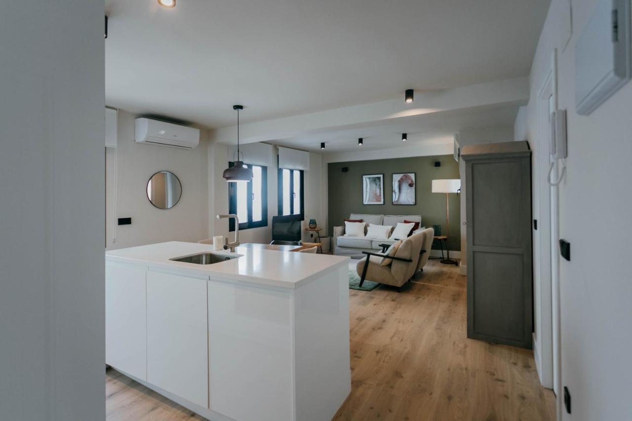 Elegant And Luxury 2Bd 2Bth- Alfalfa เซบีญา ภายนอก รูปภาพ