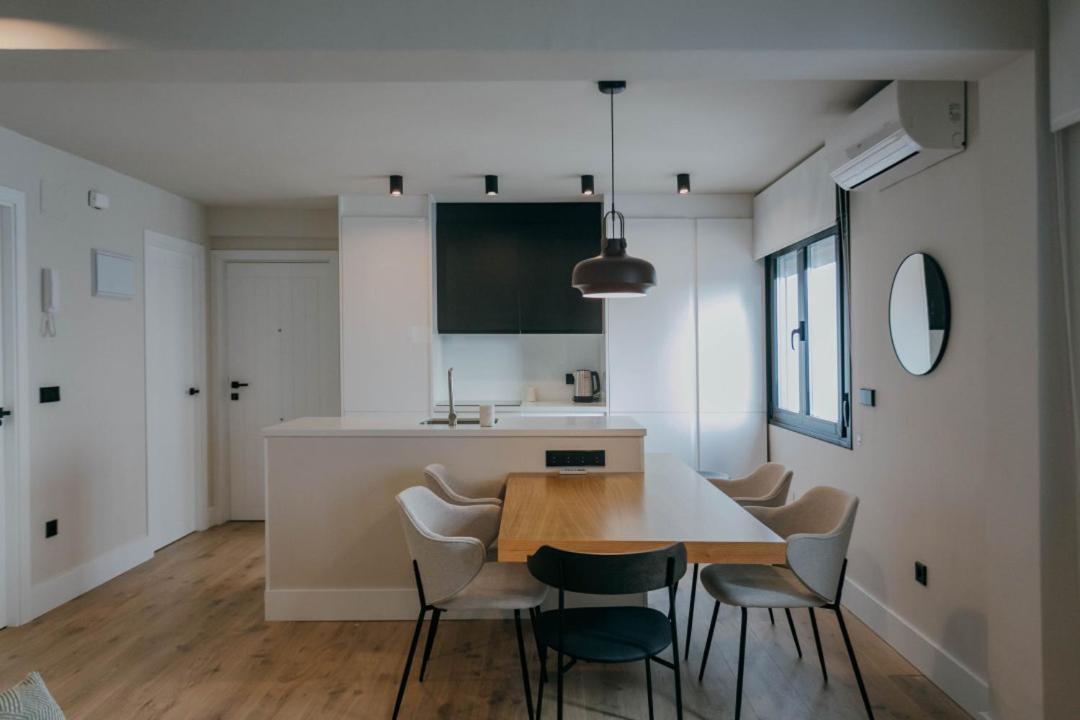 Elegant And Luxury 2Bd 2Bth- Alfalfa เซบีญา ภายนอก รูปภาพ